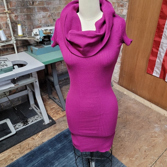 Fuschia pink Knit cowl body con dress - Picture 2 of 6